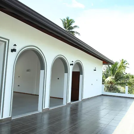 Swallow Nest Homes Dickwella Exterior photo